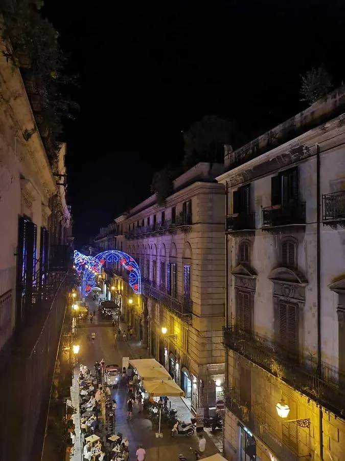 Casa Vacanze Antico Cassaro Palermo 0*,  Italia