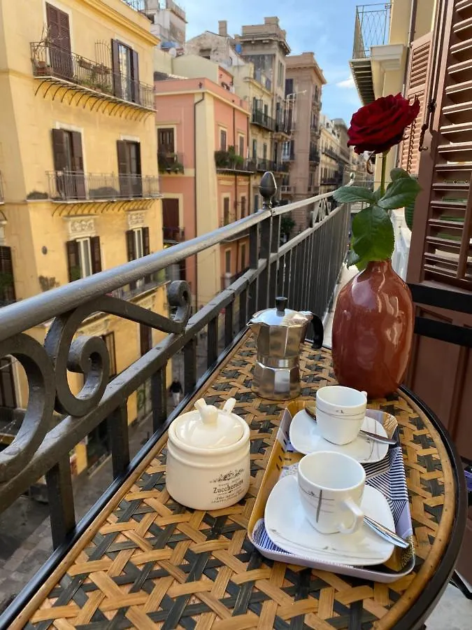 Casa Vacanze Antico Cassaro パレルモ 0*,