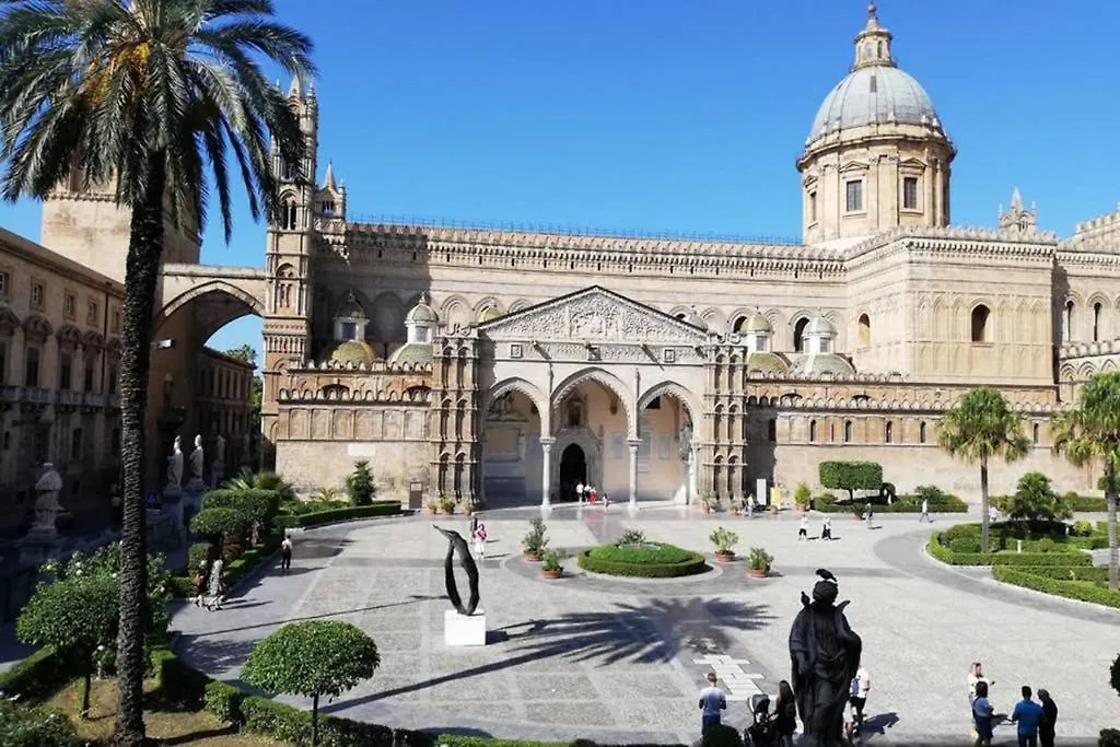 Casa Vacanze Antico Cassaro パレルモ 0*,  イタリア